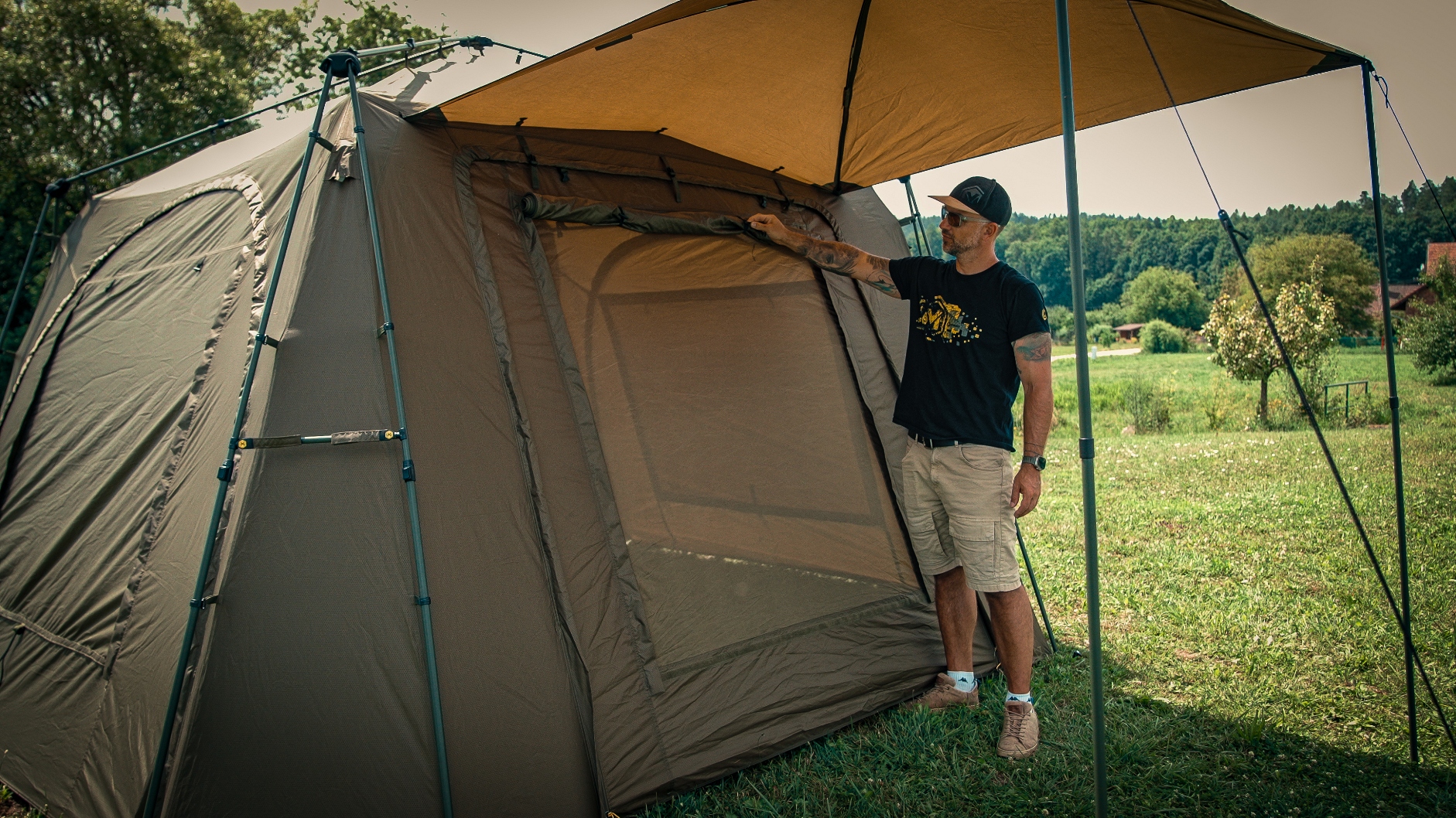 mivardi-shelter-base-camp-8.jpg (1.35 MB)