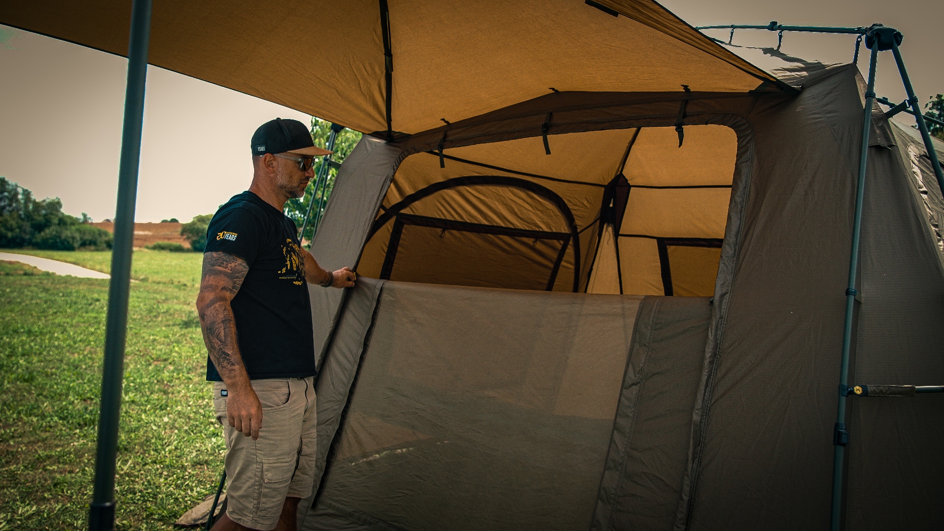 mivardi-shelter-base-camp-9.jpg (1.18 MB)